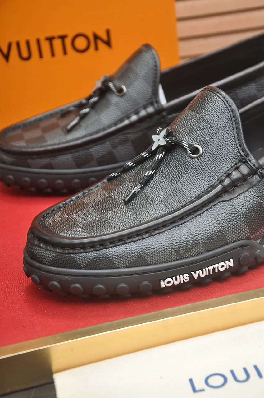 Men's men's shoes💰660💶[LOUIS VUITTON] (original order) new style🍀LV Louis Vuitton* - top version of LV classic beanie shoes! Made of imported original single cowhide, original leather side strips and wear-resistant rubber outsole! High quality products! Code number 39-45 (45 customized)